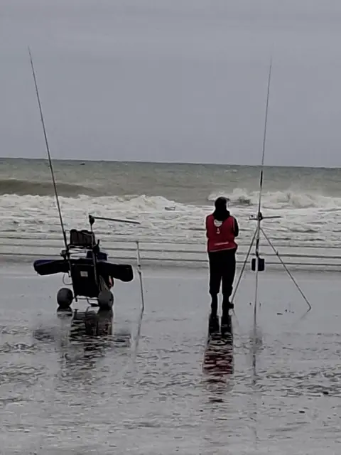 Schwere Voraussetzungen bei der Shore Angling WM in Frankreich | Foto: Petra Wolf