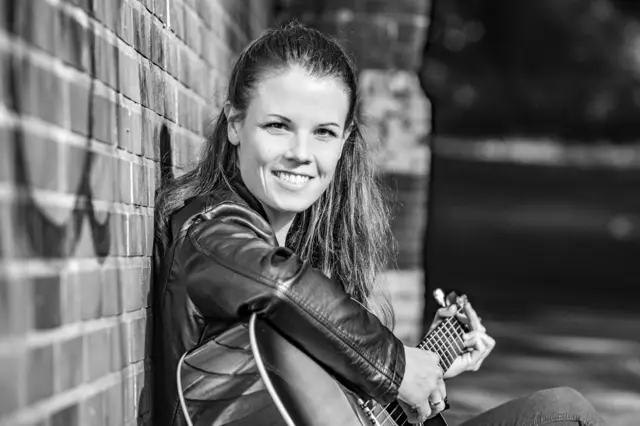 Sarah Müllers neues Album soll vor allem eins: Mut machen | Foto: Sabrina Adeline Nagel