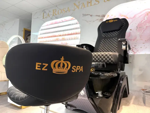 La Rosa Nails &amp; Beauty bietet auch echte Entspannungsmöglichkeiten. Einfach zurücklehnen und genießen | Foto: tml