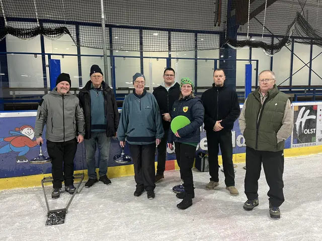 Eduardo Frey, Wilhelm Goetz, Marika Goetz, Mathias Fitschen, Jutta Drögemüller-Frey, Heiko Bargsten und Peter Gspurning (v.l.n.r.) beim Training des HEC | Foto: Sandra Polenz