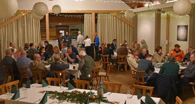 60 Gäste und Mitglieder feierten im Erhorns | Foto: Gewerbeverein Rosengarten