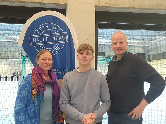 Setzen auf eine gute Vernetzung: Katharina Mewes (Stadtelternrat), Lennard Gotthard (Stadtschülersprecher) und Marc Höper (Stadtelternrat)