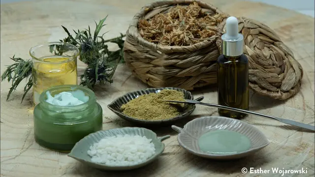 neue Kurse für naturkosmetische Gesichtspflege am 7.2., am 30.5. oder am 5.9.2026 am Kiekeberg  | Foto: Esther Wojnarowski