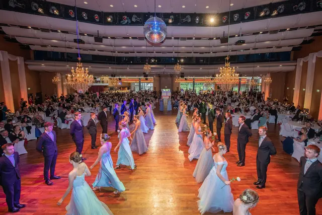 Fulminanter Auftakt der Stader Ballnacht | Foto: Martin Elsen