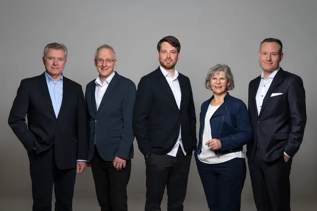 Die Findungskommission der CDU Rosengarten mit ihrem Bürgermeisterkandidaten Friedemann Blaffert für die Wahl 2026 | Foto: Gleis 11 / Jens Schierenbeck / Buchholz