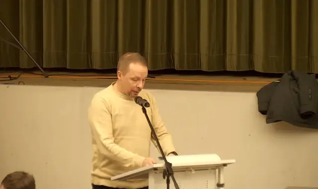 Herr Wittenburg von der AFD konterte auf die Angriffe von Herrn Ruschmeyer. | Foto: YouTube