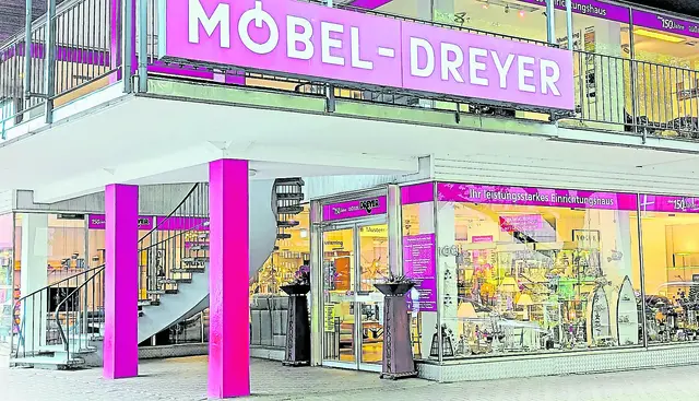 Zwischen den Jahren sparen: Möbel Dreyer, Geesttor 2, lädt zum Schnäppchen-Shopping ein | Foto: ben