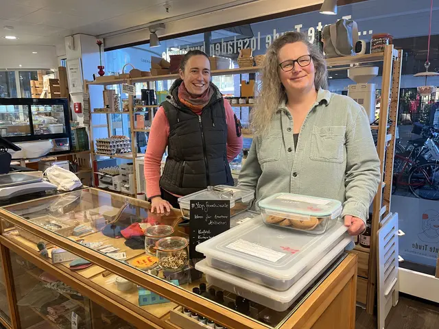 Keine alten Kamellen, dafür alte Lebkuchen besonders lecker als Energy Balls zubereitet gab es im Tante Trude Unverpackt Laden zu genießen | Foto: Sandra Polenz