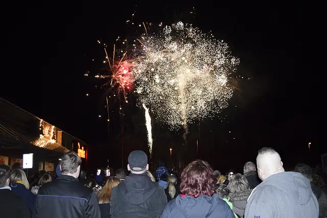 Fasziniert blickten die Zuschauer im Vorjahr in den Himmel | Foto: awe