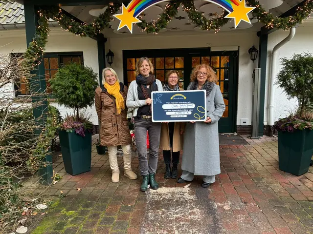 Gabi Pchalek (li.), Julia Schumacher (Sternenbrücke), Karin Holthaus, Gisela Johst "Johsti" (re.) | Foto: Sternenbrücke