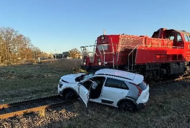 Der Autofahrer wurde schwer verletzt | Foto: Polizei