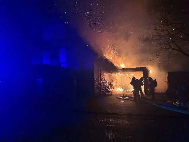 Feuer am Ziegelkamp in Stade | Foto: Polizei