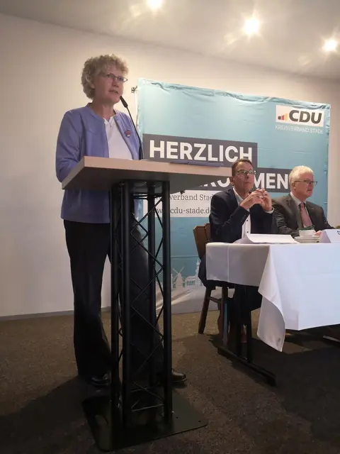 Silja Köpcke, Kreisvorsitzende der Frauen Union im Kreisverband Stade und Mitglied des Landesvorstandes der Frauen Union Niedersachsen, auf dem CDU-Parteitag | Foto: Silja Köpcke