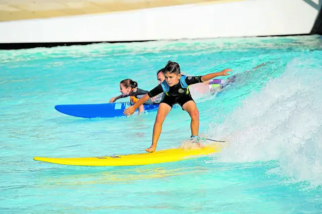 Der Stader Surfpark soll nach Angaben der Projektierer auch ein attraktives Freizeitangebot für Kinder und Jugendliche werden | Foto: Wavegarden