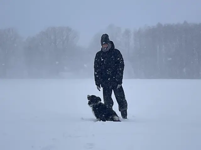 Gassigehen im Schneesturm als herausfordernde Abwechslung  | Foto: hg