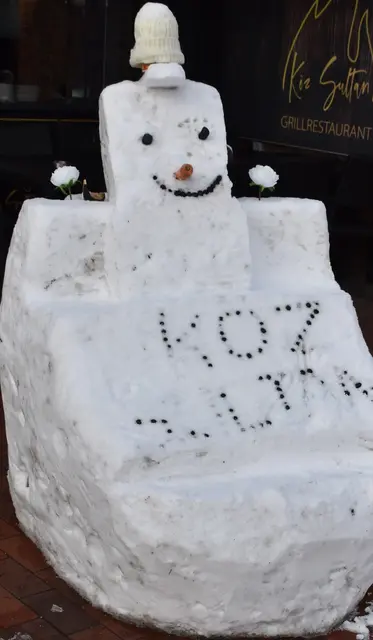 Ein wenig Werbung muss sein  | Foto: Axel-Holger Haase