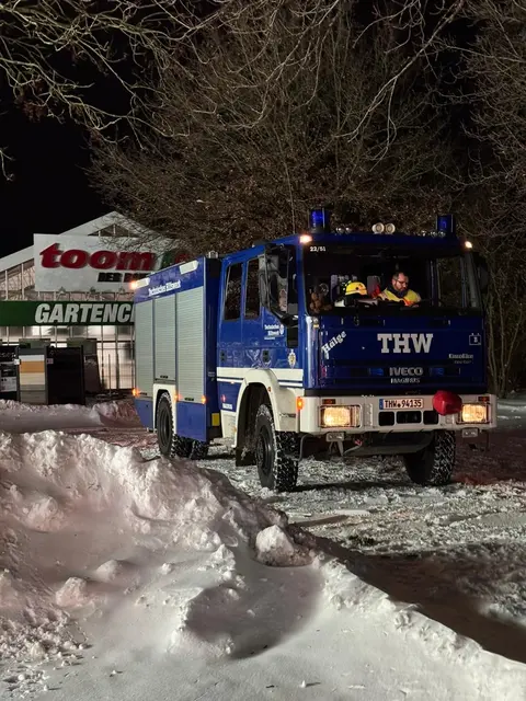 Auch das technische Hilfswerk war im Einsatz | Foto: Landkreis Stade / Kreisfeuerwehr