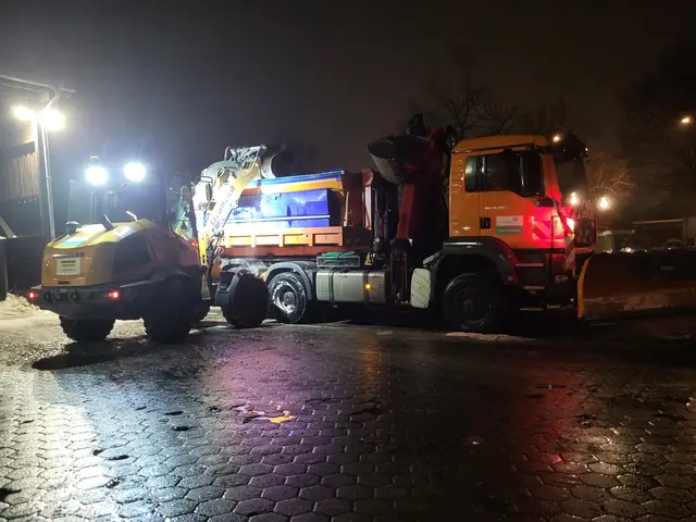 Mit diesem MAN ging es die Nacht über in den Winterdienst | Foto: sh