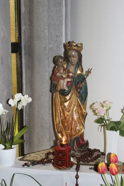 Marienstatue in der Kirche | Foto: sb