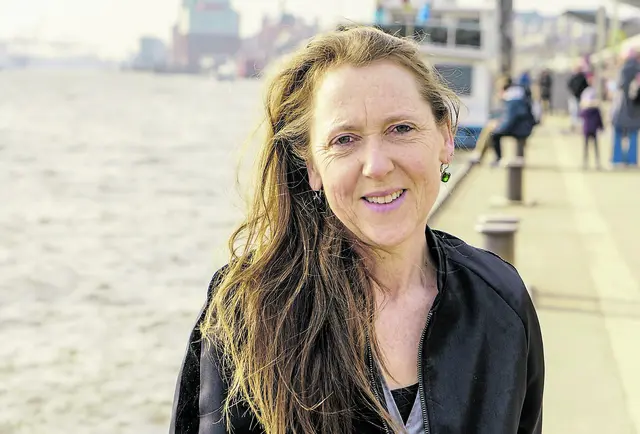Die Asendorfer Vielschreiberin und Bestseller-Autorin Sabine Weiß ist auch in Hamburg anzutreffen | Foto: Luca Poling