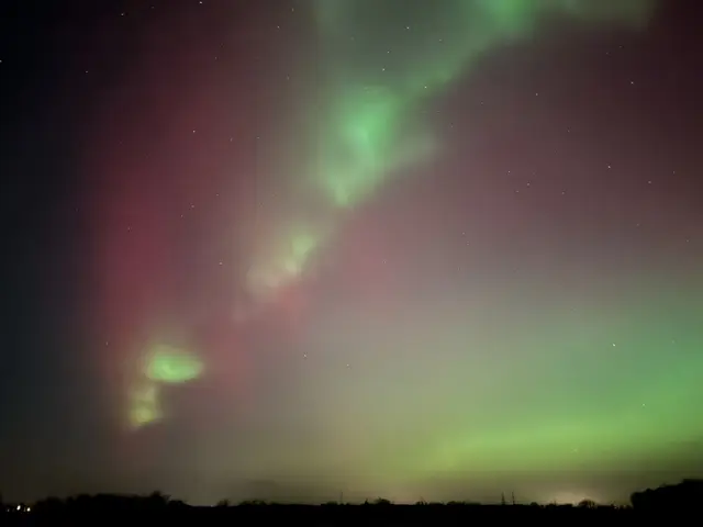 Buxtehuder Steve Tille wurde bei seiner Gassirunde mit Hund Noa Zeuge des besonderen Naturschauspieles | Foto: Steve Tille