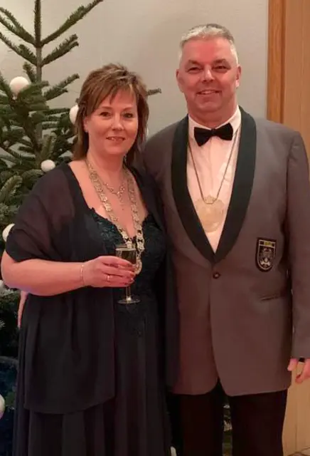 Landeskönigin Regina Christen_Schützenkönig Sven Christen | Foto: Schützenkorps Stelle e.V.