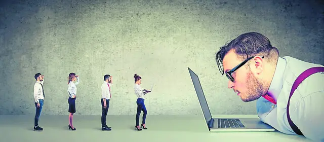 Was verraten Social-Media-Posts unserem Arbeitgeber? | Foto: AdobeStock/pathdoc