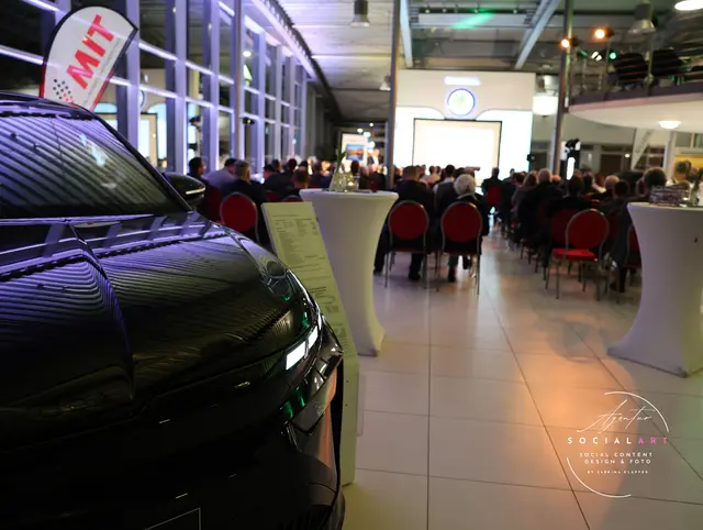 Foto: SocialART   Social Content Design &amp; Foto