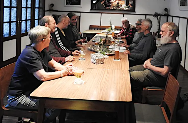 Gesprächsrunde am GRÜNEN TISCH im August | Foto: Die Grünen Seevetal