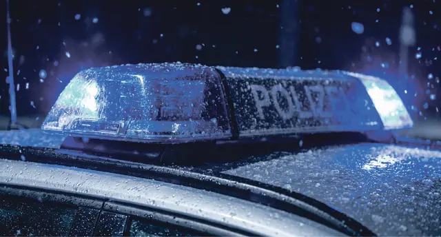 Polizeieinsatz (Symboldbild) | Foto: jvp_KIgeneriert