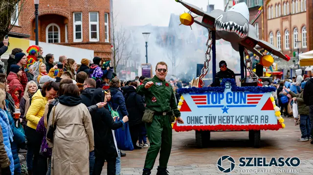 Das Thema "Top Gun - Ohne TÜV hebt keiner ab!" von der Baugruppe Tresencowboys passend zu den neuen Auflagen | Foto: Gregor Szielasko 