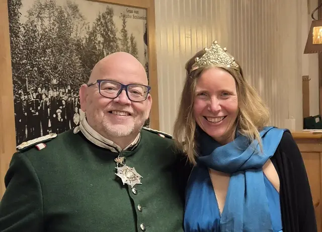 Das Königspaar Ralf Ende und Viola Ende-Bredemeier freut sich auf einen tollen Königsball | Foto: Sven Baden