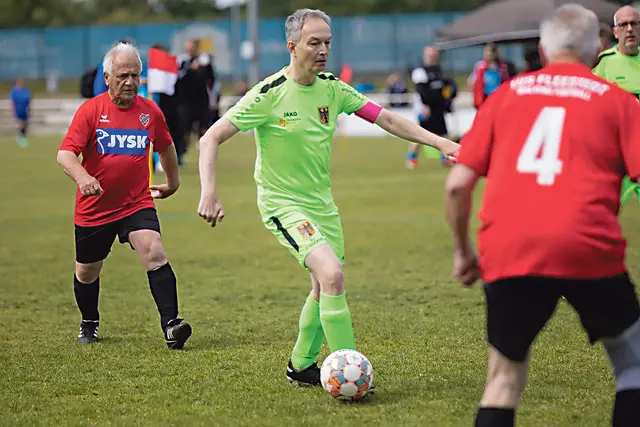 Ralf Struckhof spielte beim Fleestedter Walking Football-Turnier im Juni bereits als Kapitän von TransDia Deutschland gegen die WalkingReds aus Fleestedt | Foto: TuS Fleestedt