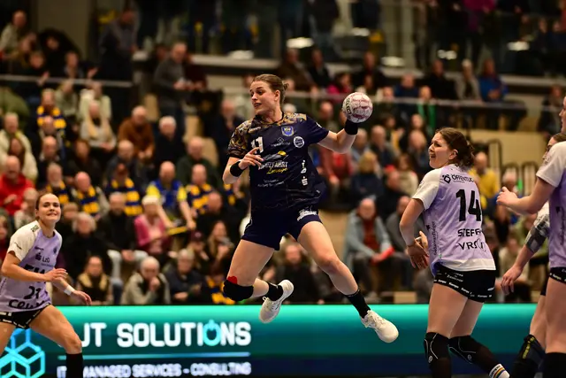 Buxtehuder SV schlägt Oldenburg im Nord-Derby und feiert ersten Saisonsieg | Foto: Felix Schlikis