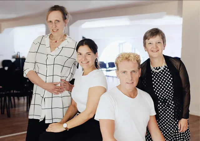 Das Hamburger Ensemble Tityre: Annette Hermeling (v. li.), Fenja Schneider, Arne Gruetzmacher und Bettina Pfeiffer
 | Foto: Ensemble Tityre