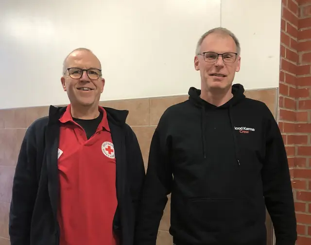 Jubilar Hr. Matthias Rehr (r.) mit dem 2. Vorsitzenden Göran Wesche | Foto: DRK OV Salzhausen-Putensen