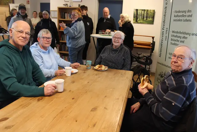 Butterkuchen und Brezeln bei einer Tasse Kaffee: Das schmeckt allen | Foto: sb