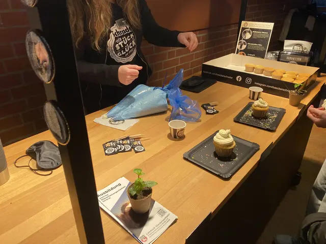 Cupcakes bei der Herstellung | Foto: Nick Blumenstein