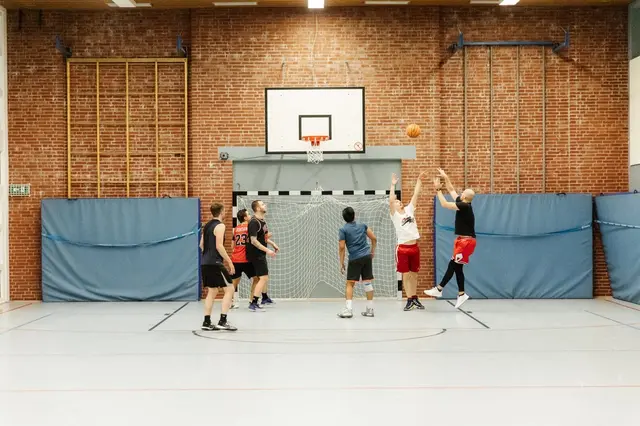 Um den Fun-Faktor geht es der Jedermann-Basketballgruppe des SV Trelde-Kakenstorf | Foto: Ulf Seitz
