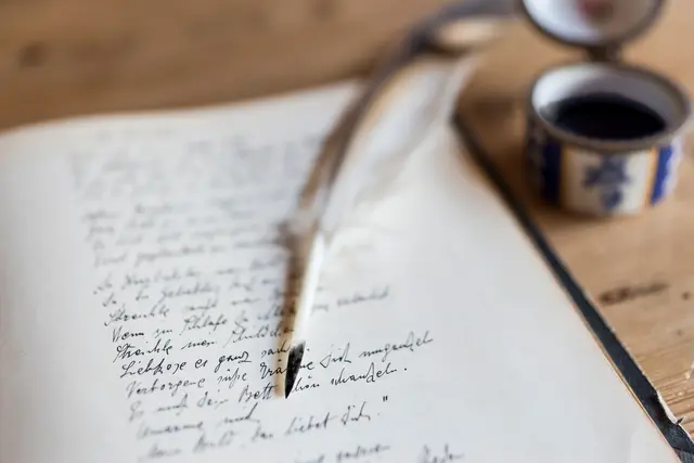 Biografisches Schreiben: das reflektierende Festhalten von Lebensabschnitten | Foto: Andreas Gruhl / Adobe Stock