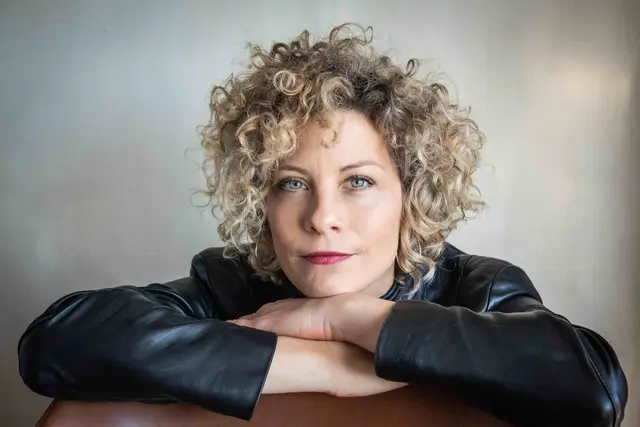 Anna Schäfer tritt bei der Juliläumsveranstaltung des Podiums mit ihrem Comedy-Programm im Heimathaus auf | Foto: Olaf Kroenke