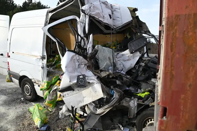Das Unfallfahrzeug | Foto: Feuerwehr Landkreis Harburg