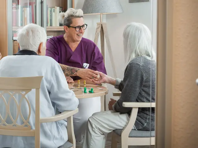 In der Vortragsreihe geben die Johanniter pflegenden Angehörigen auch Tipps, wie sie etwa durch einen Aufenthalt in der Kurzzeitpflege Entlastung erfahren | Foto: Johanniter