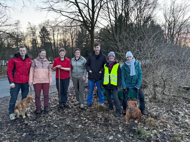 Petra Finnern (2. v. re.) mit ihren Helfern | Foto: Petra Finnern