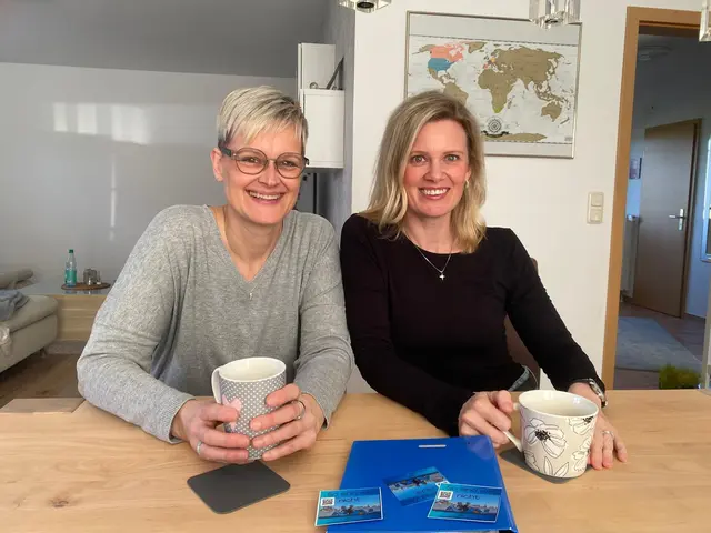 Die Schwestern Katrin Bansemer und Ina Müller | Foto: Nick Blumenstein