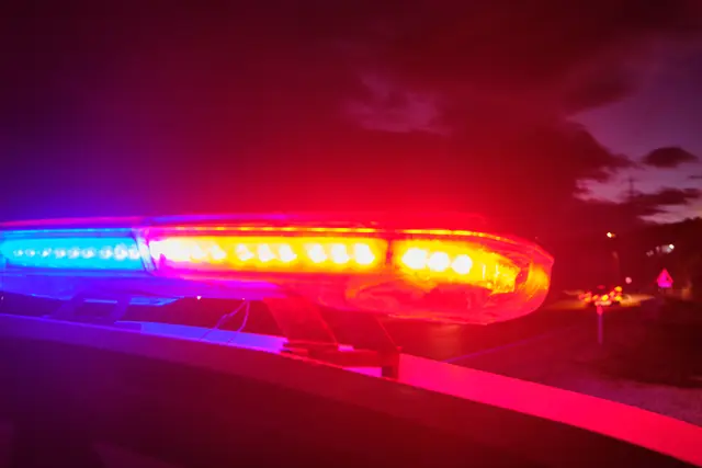 Täter steigen in Bürogebäude in Bargstedt ein und flüchten mit Bargeld | Foto:  Philipp Berezhnoy/ Adobe Stock