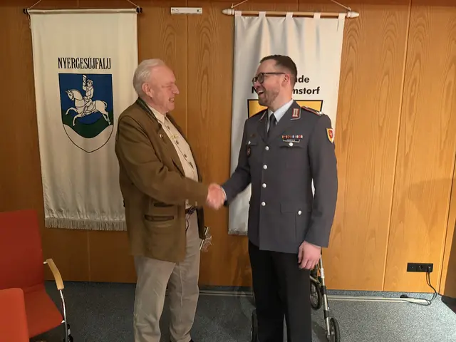 Karl Hartmann erhielt zahlreiche Glückwünsche zu seiner Auszeichnung | Foto: tml