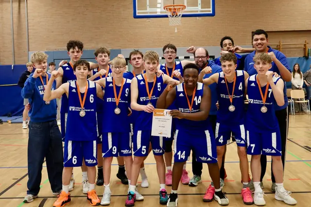 Die U16-Basketballer des VfL Stade sind Vize-Landesmeister geworden | Foto: Jan-Peer Elshoff