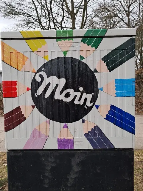 Ein freundliches „Moin“ am Wegesrand: Auch solche Motive begegnen den Teilnehmenden auf der Tour
 | Foto: ADFC Rosengarten-Seevetal