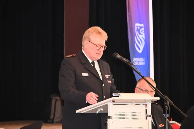 Kreisbrandmeister Jörn Petersen übte scharfe Kritik am Land Niedersachsen | Foto: Mathias Wille